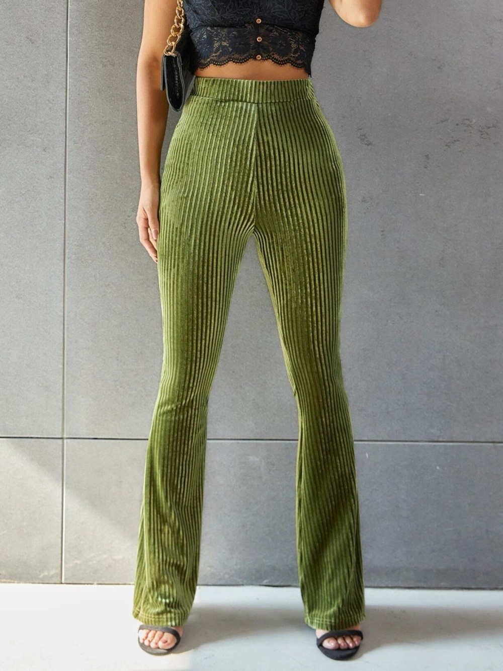High-Waisted Ribbed Velvet Flare Pants - Picture 2 of 5